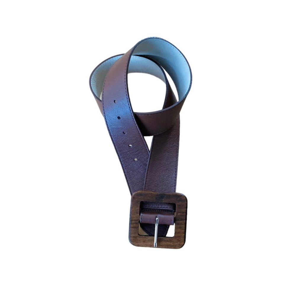 Brown Leather Women's Belt with Wood-Effect Buckle